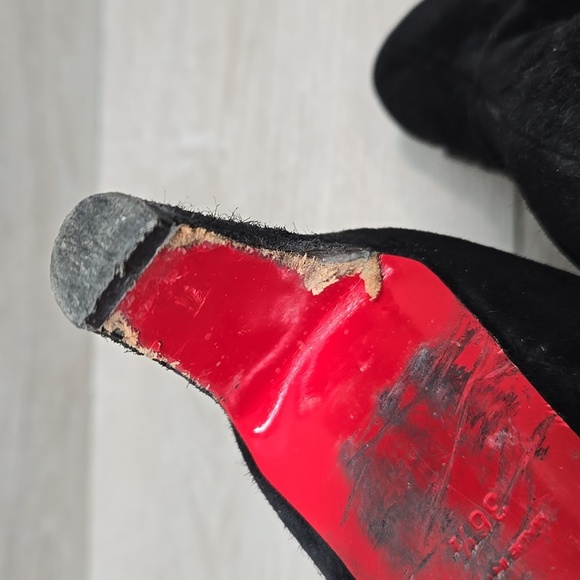 Christian Louboutin Women Black Suede Heeled Boots Shoes Sz 36.5/6.5 - Picture 15 of 16